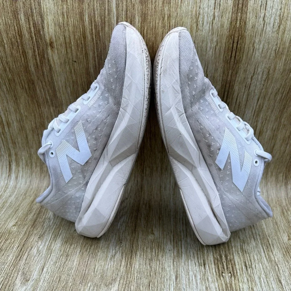 New Balance FuelCell Rebel v4 Women's 7.5 White Linen Running‎ Sneakers WFCXLJ4